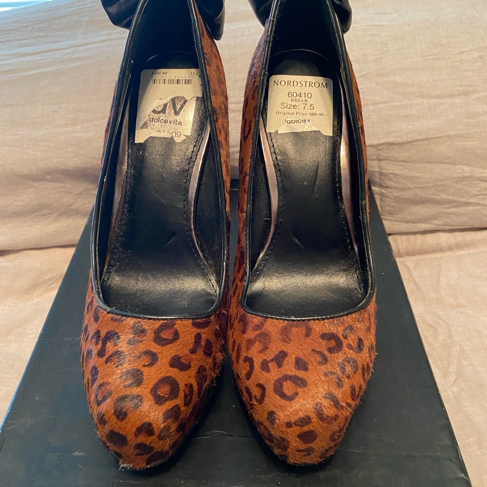Dolce Vita animal print heels